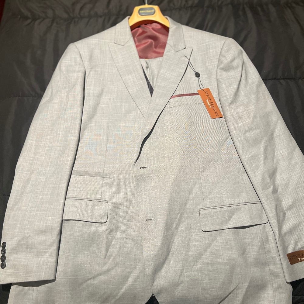 New Steve Harvey 3pc Suit